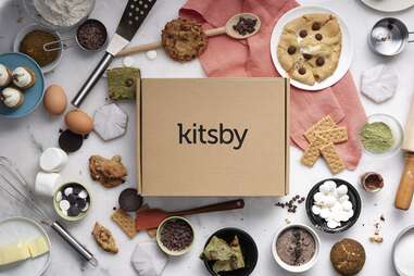 kitsby baking kit holidays baker bake