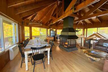 Ski in Ski Out/Hot Tub/Sauna/MtnViews/Secluded