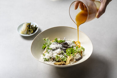 Mushroom Kalguksu at NARO