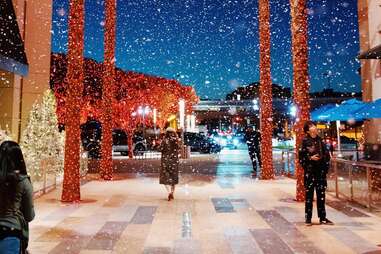 Snow at the Galleria Dallas