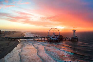 the hague beach