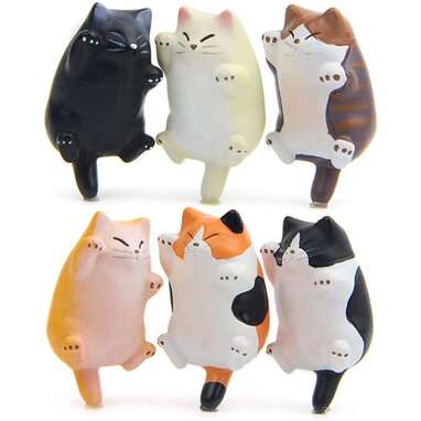 A cute fridge accessory: CHICHIC 6 Pack Fun Cat Refrigerator Magnets
