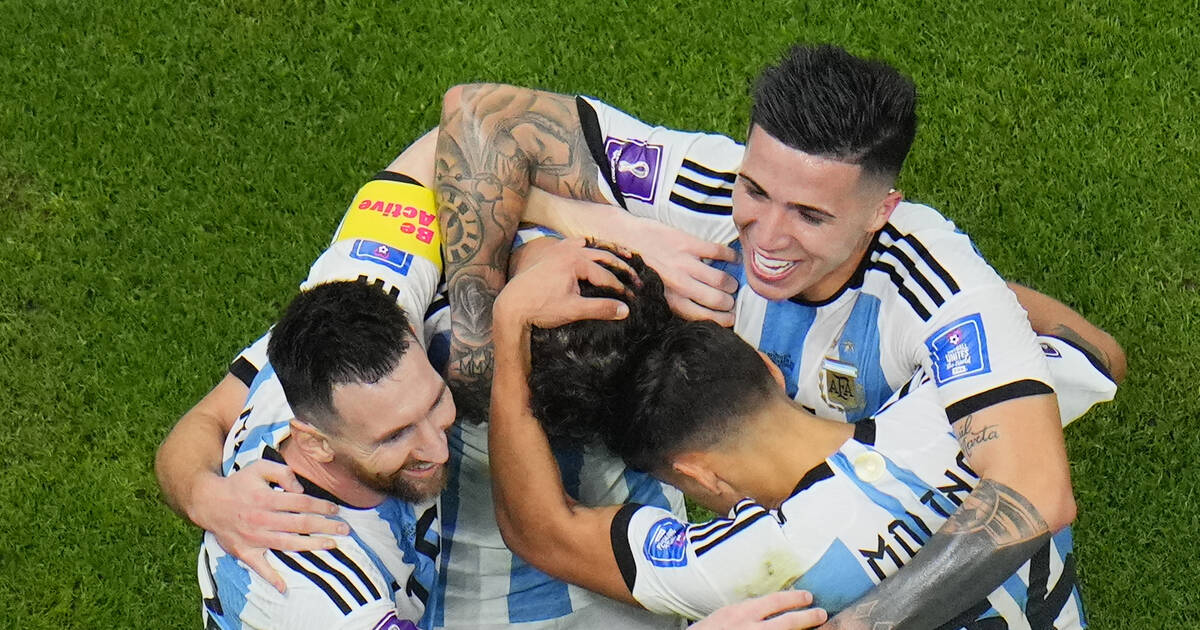 Lionel Messi Celebrates 2022 World Cup Win with Sons' Embrace