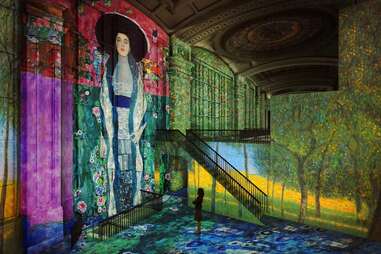 "Gustav Klimt: Gold in Motion" at Hall des Lumières