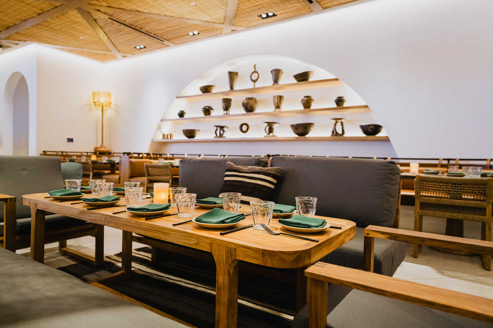 Las Vegas Restaurants Open on Christmas Day & During the Holidays - Thrillist 15 Las Vegas Restaurants That Have Christmas Dinner... 