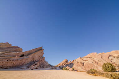 Vazquez Rocks landscape