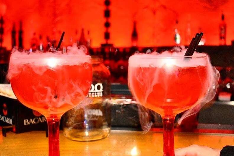 Where to Get Large-Format Cocktails in Vegas: Punch and Scorpion Bowls -  Thrillist