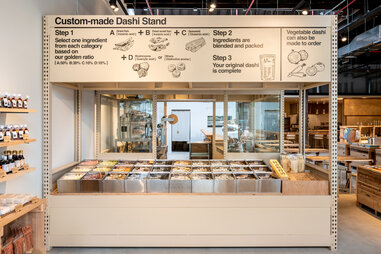 dashi okume store counter