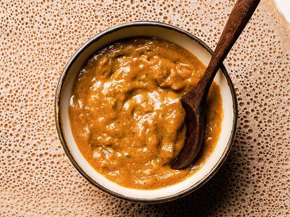 Shiro wot with injera