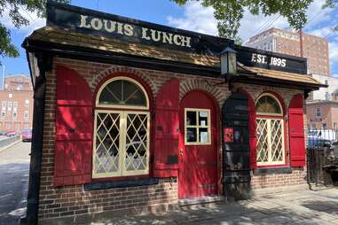 louis' lunch new haven