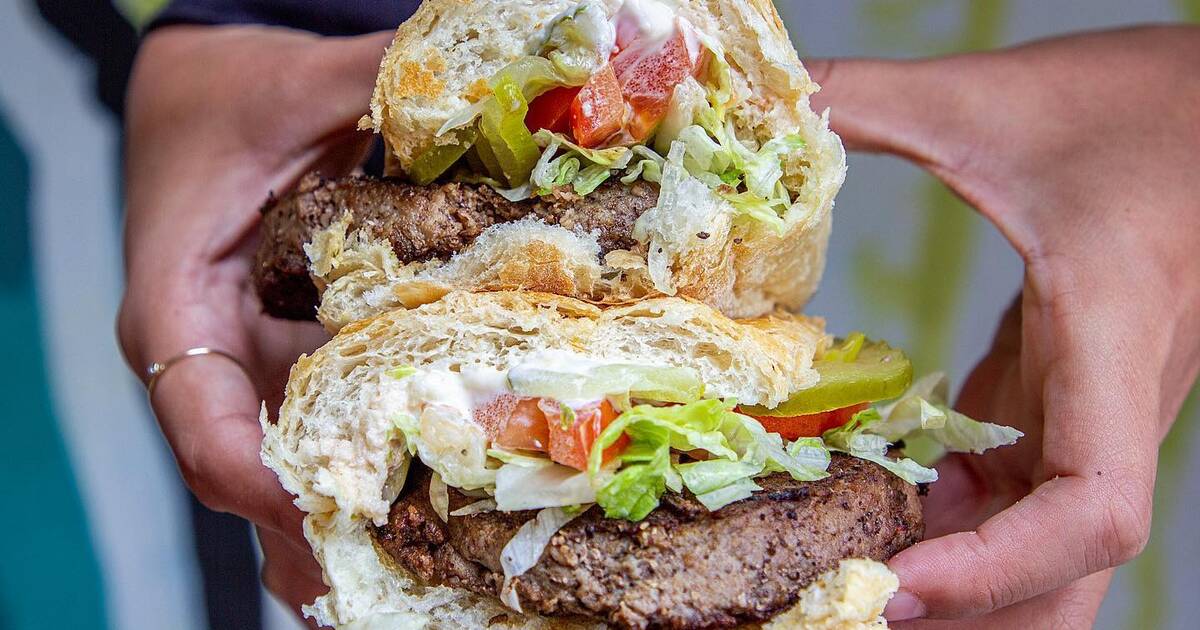 Best Food Deals Near Me: How to Get Free Food Today - Thrillist