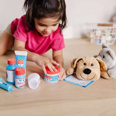 Toys for kids that deals love animals