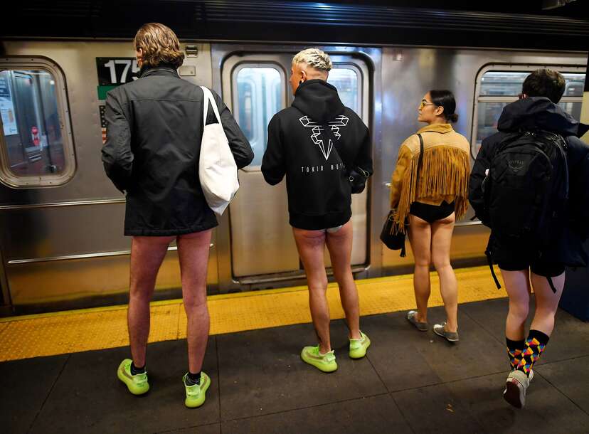 Skimpy Subway: Hundreds turn out for 'No Pants' ride through Manhattan