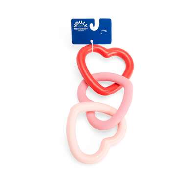 She has your heart: YOULY Rubber Hearts Dog Toy