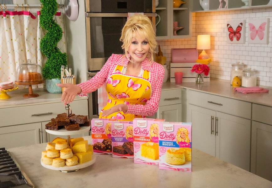 Dolly Parton and Duncan Hines Just Launched 4 New Baking Mixes - Thrillist