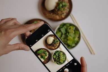 Photographing food with iPhone