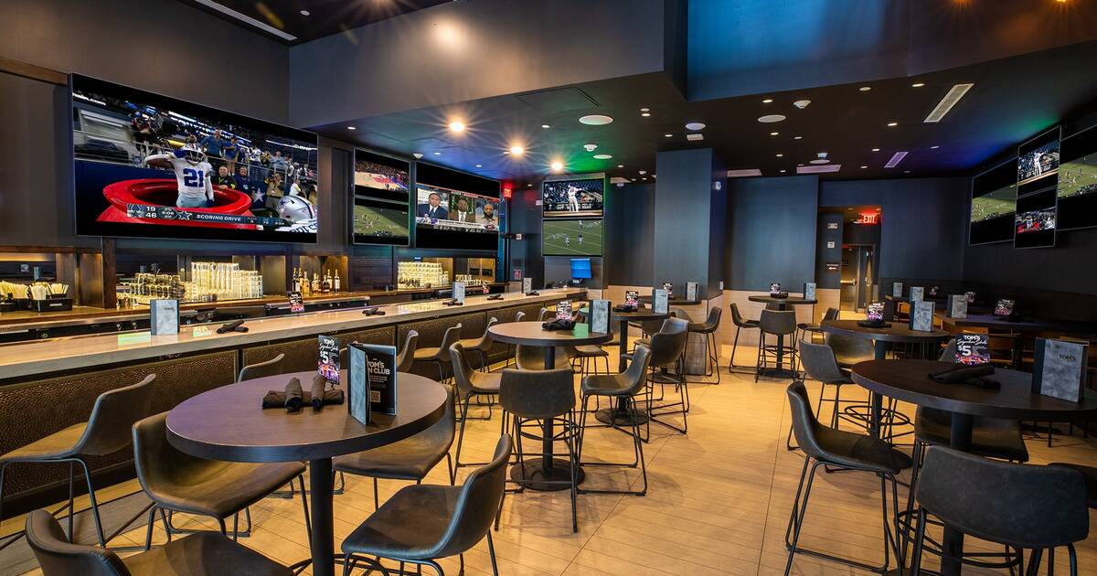 Big Shots Restaurant & Lounge: Not your father's sports bar