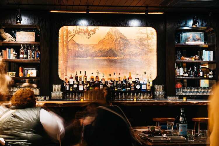 Bars That Are Cool for Finding Rich Men Atlanta, GA - Last Updated