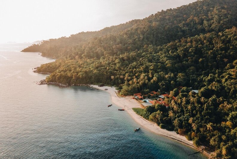 Adang Island Resort - Koh Adang Secluded Paradise