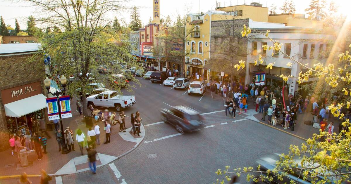 Best Small Cities to Live in the US in 2023 - Thrillist