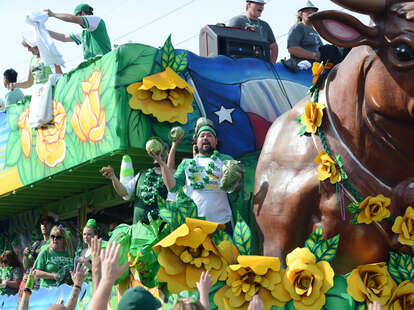 Hoppin' in the French Quarter: Here's all you need to know for Easter  parades, Festivals