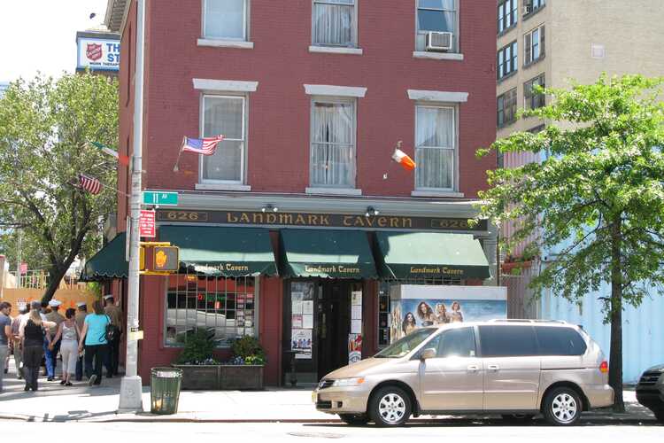 Landmark Tavern