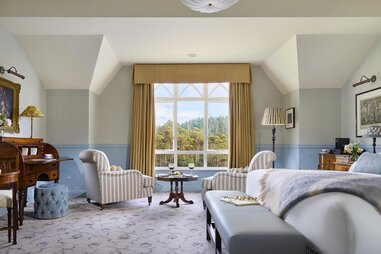 Ballynahinch Castle bedroom