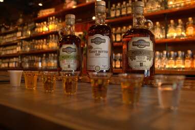 Local bourbon distilleries near me