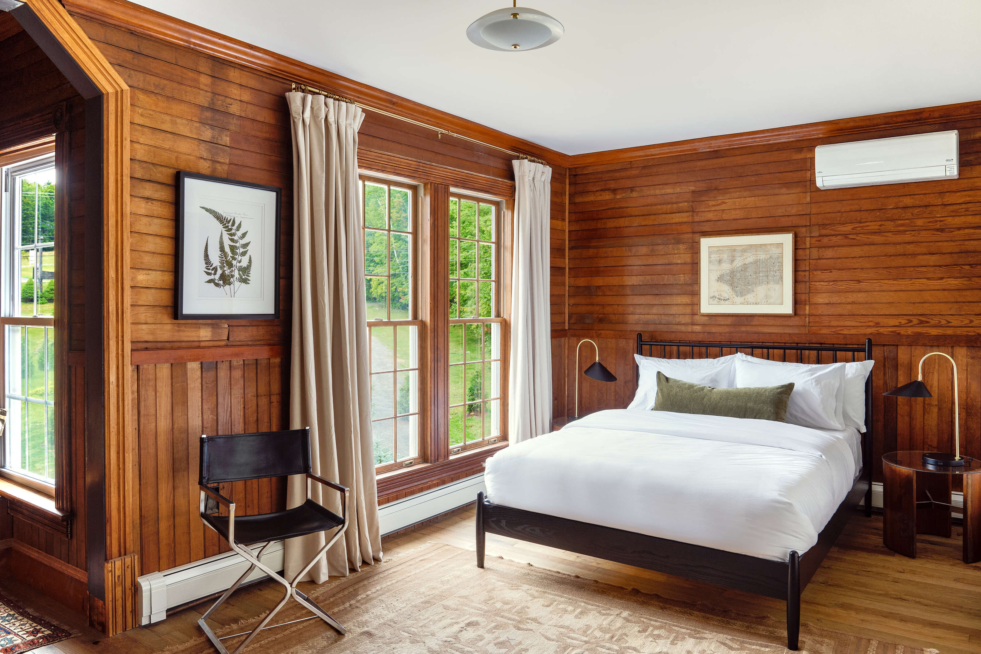 Inside a bedroom at the new Hotel Lilien, a Catskills boutique hotel