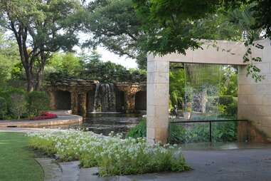Dallas Arboretum and Botanical Garden water sculptures