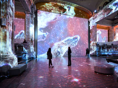 "Destination Cosmos: The Immersive Space Experience" at Hall des Lumières