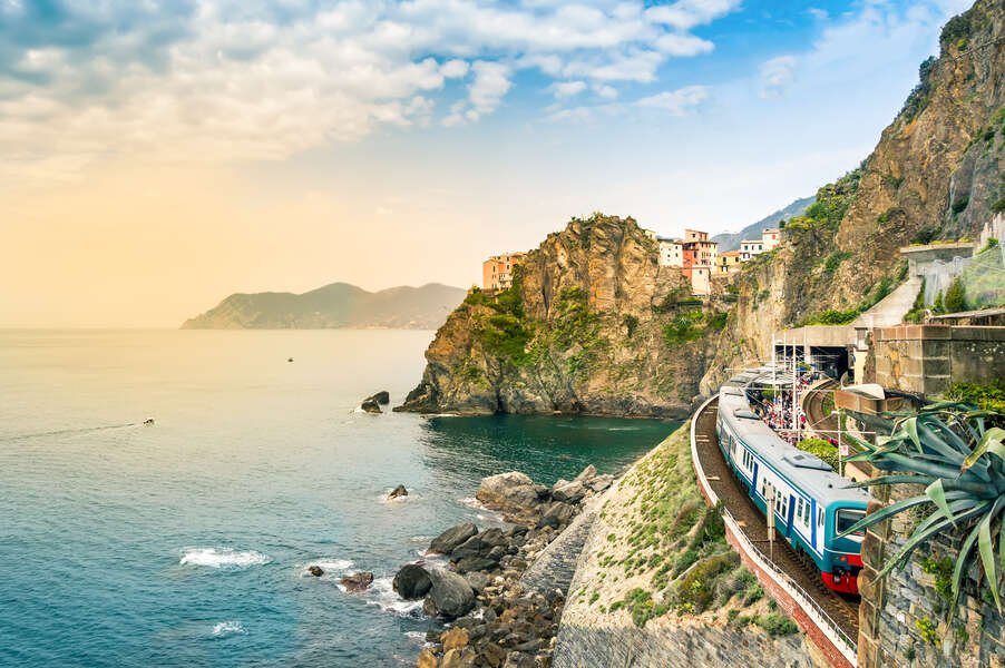 Take a Train Ride Along Italy’s Shockingly Beautiful Mediterranean Coast