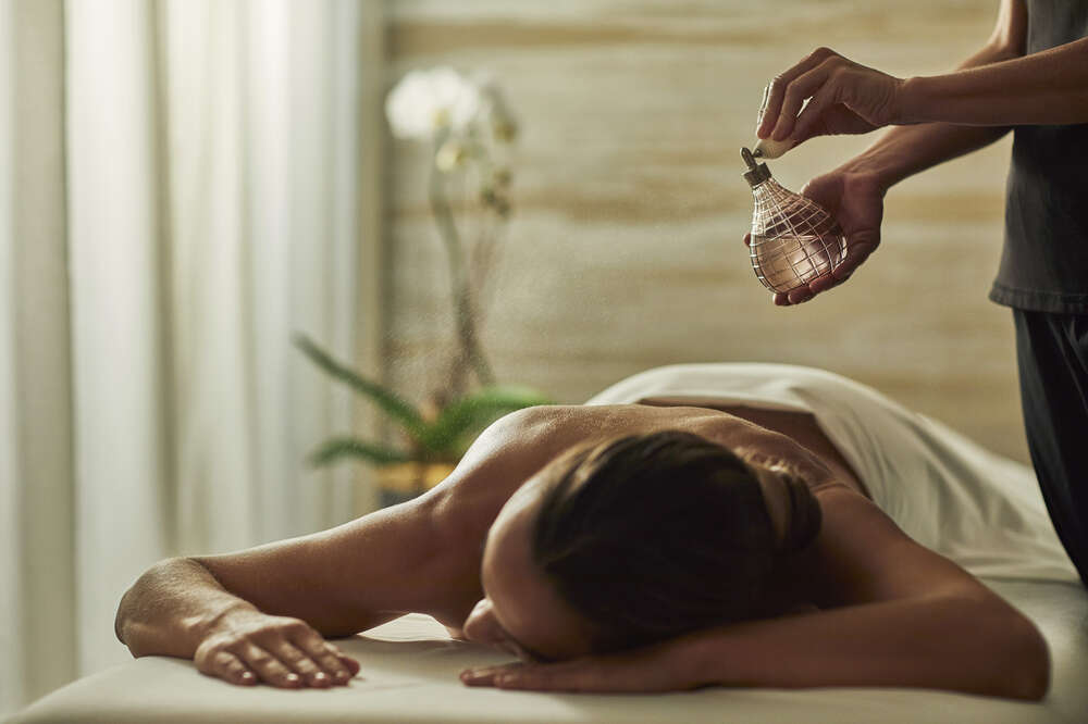 Relax ahead of the holiday mayhem with this full body massage