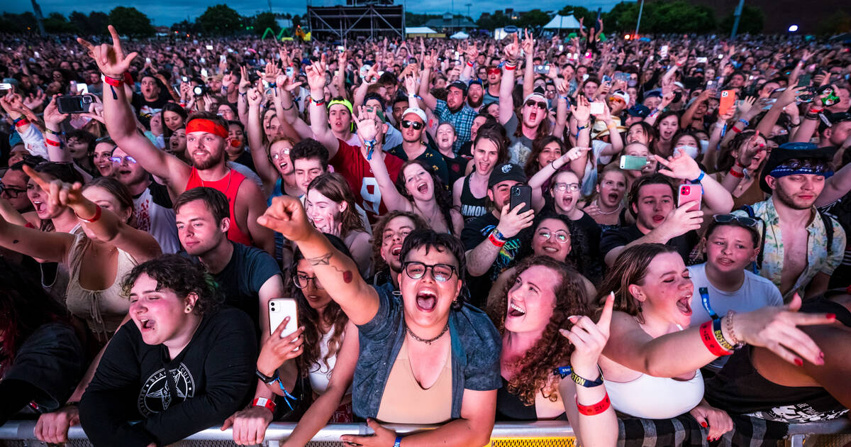 From Boston Calling 2019: Big Red Machine Are Who They Are, Arts