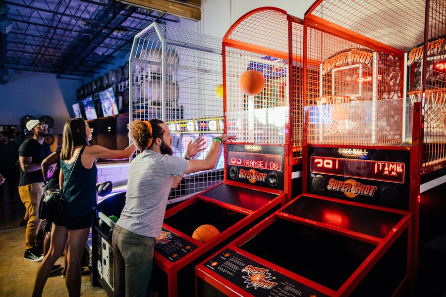 Player 1 Video Game Bar pairs all-you-can-play machines with craft beer -  Las Vegas Weekly