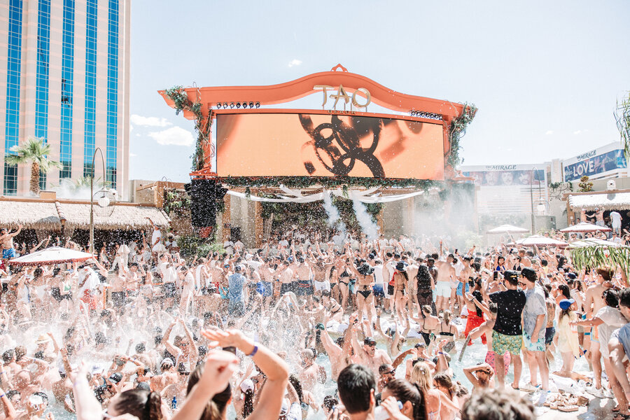 Photos of Las Vegas Pool Parties at Various Hotels As the City Reopens