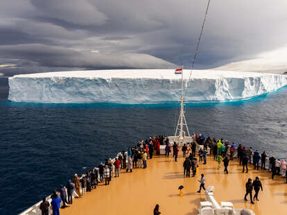 cruise in antarctica
