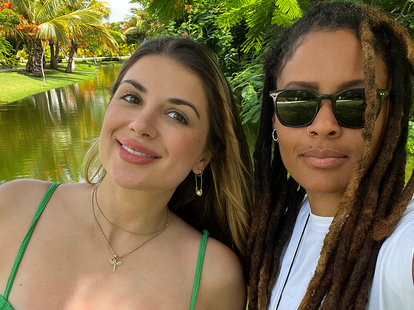 Tata and Jess, a real-life couple who met on Bumble.