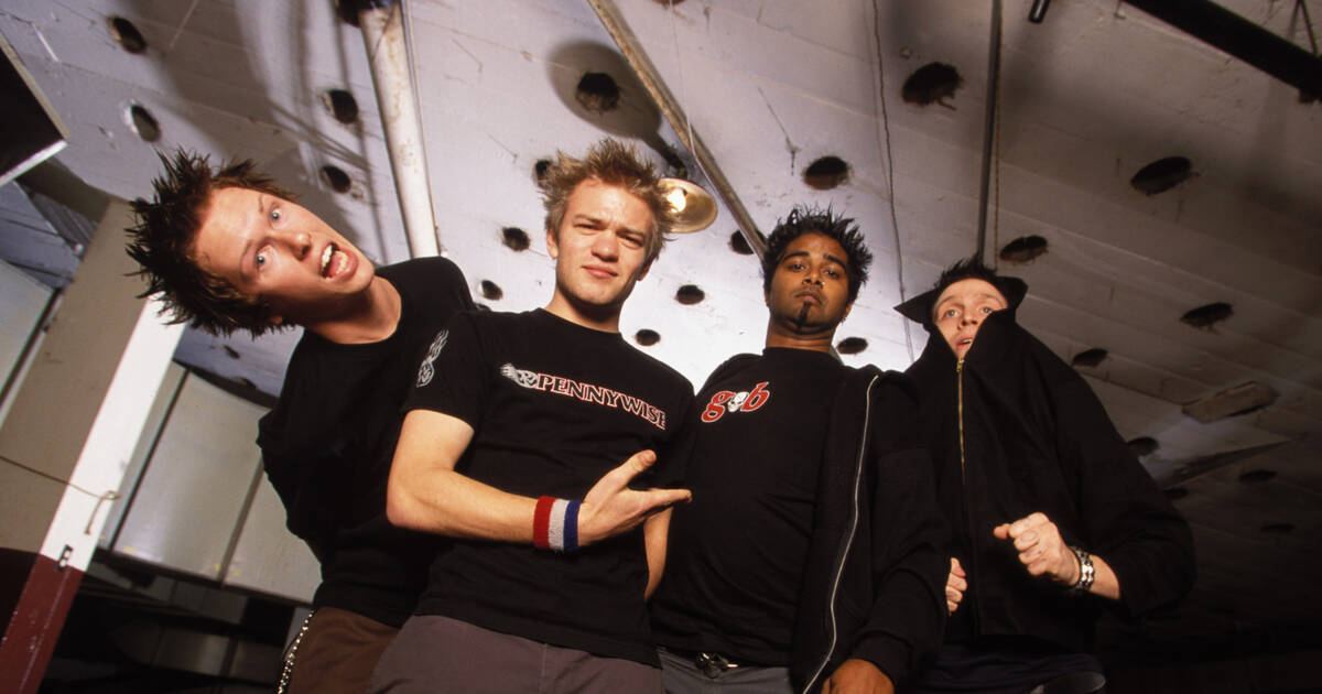 Punk band Sum 41 says it's breaking up after 27 years together : NPR