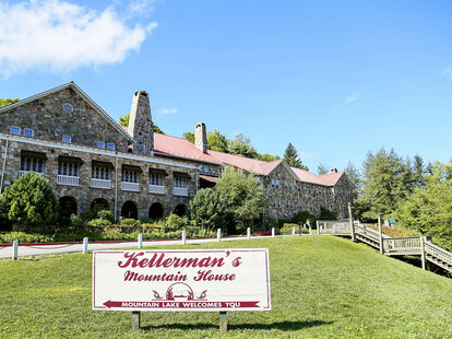 Mountain Lake Lodge