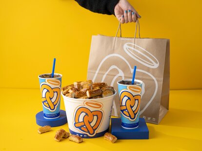 Auntie Anne’s food