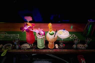 4 Kahunas Tiki Lounge