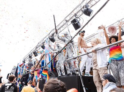 Vibrant Crowd at Made in America Music Festival 2022