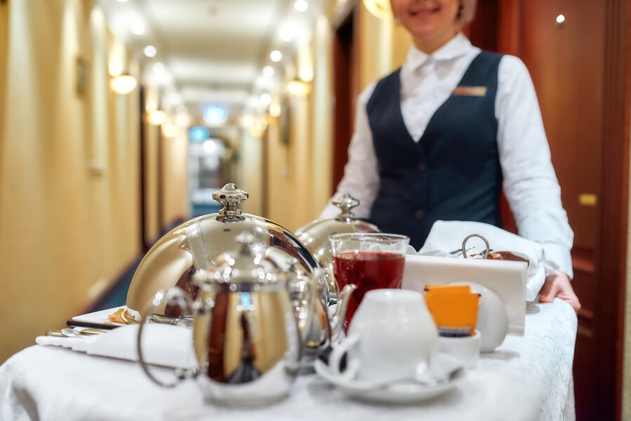 Weirdest Room Service Orders, According to Hotels.com - Thrillist