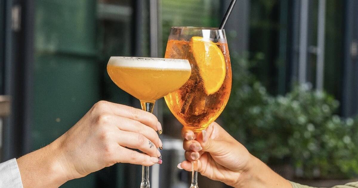 Ultimate Cocktail Glass Guide: How to Use Each Type of Glass - Thrillist