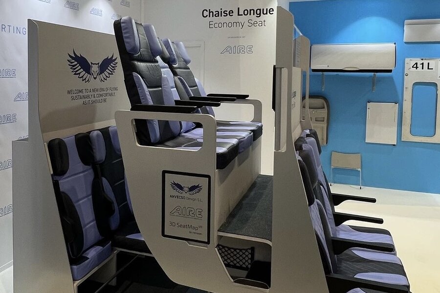 Double-Decker Airplane Seats Are Back with a New Design Prototype -  Thrillist