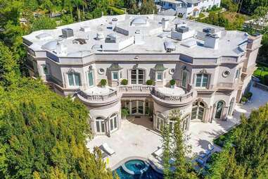 An aerial view of the mansion that Booking.com is offering.