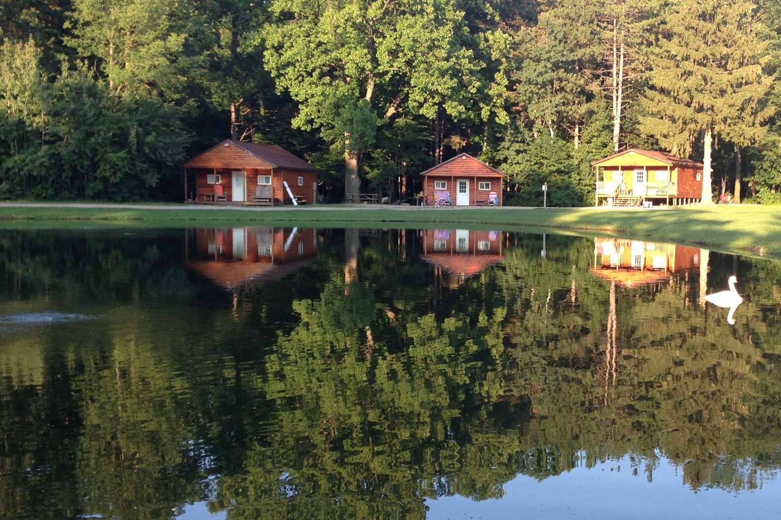 Book These Cabins And Campsites Along The 2024 Eclipse Path Before They   Crop;jpeg Quality=60;progressive 