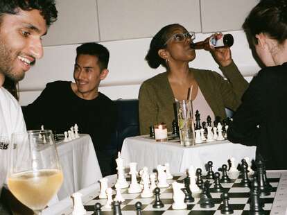 Pawn Chess Club in NYC Resumes This Month - Thrillist