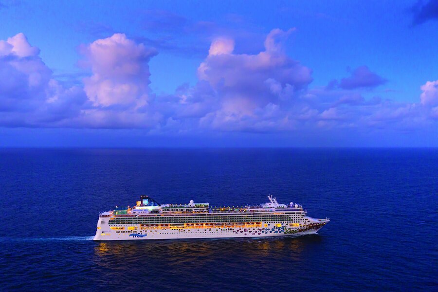 Hallmark Channel Launches 2024 Christmas Cruise Thrillist